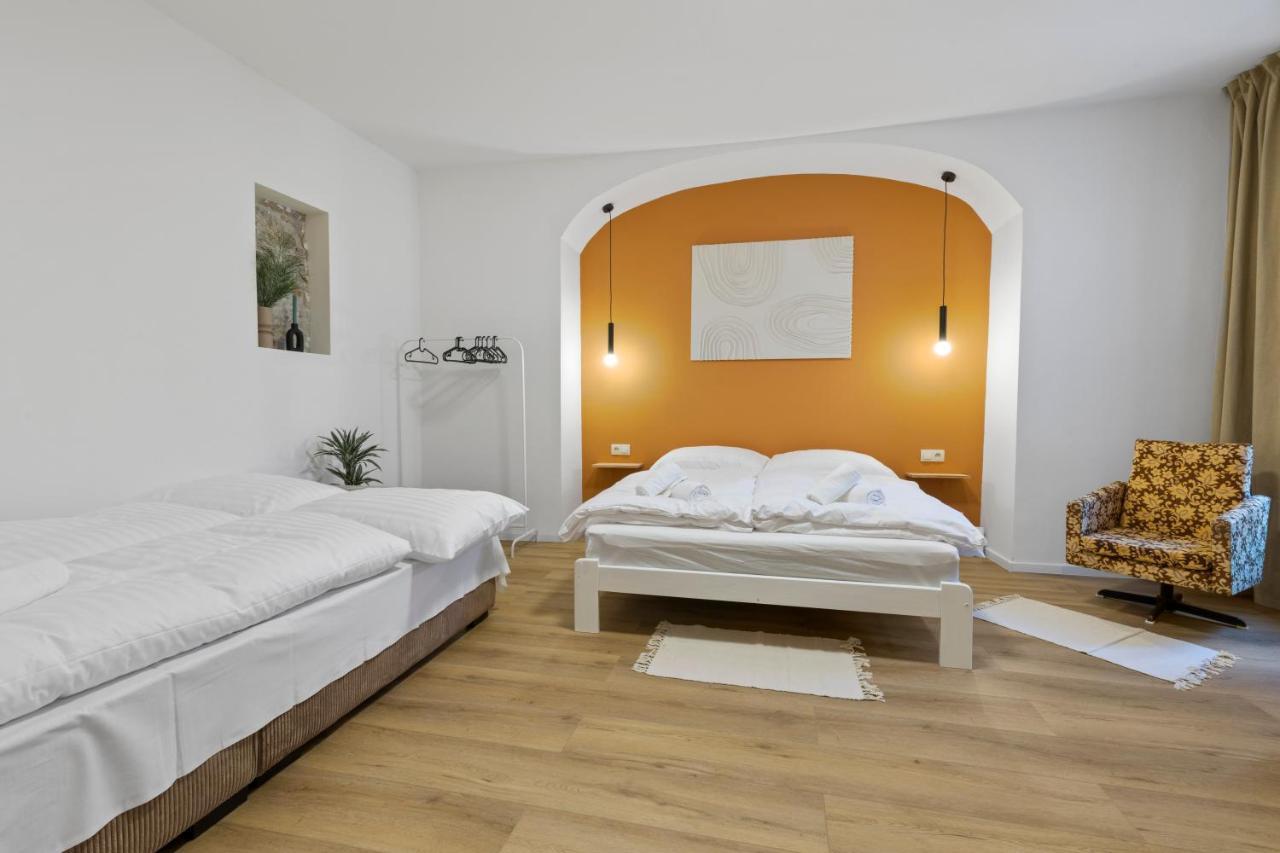 Charming Apt In Centre /W Ac Pressburg Exterior foto